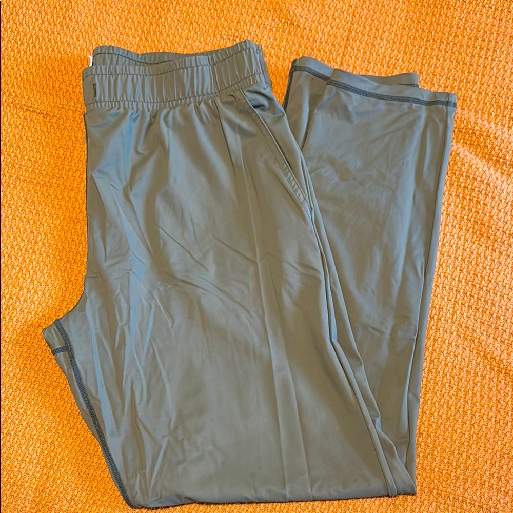 Zyia active wear straight pant